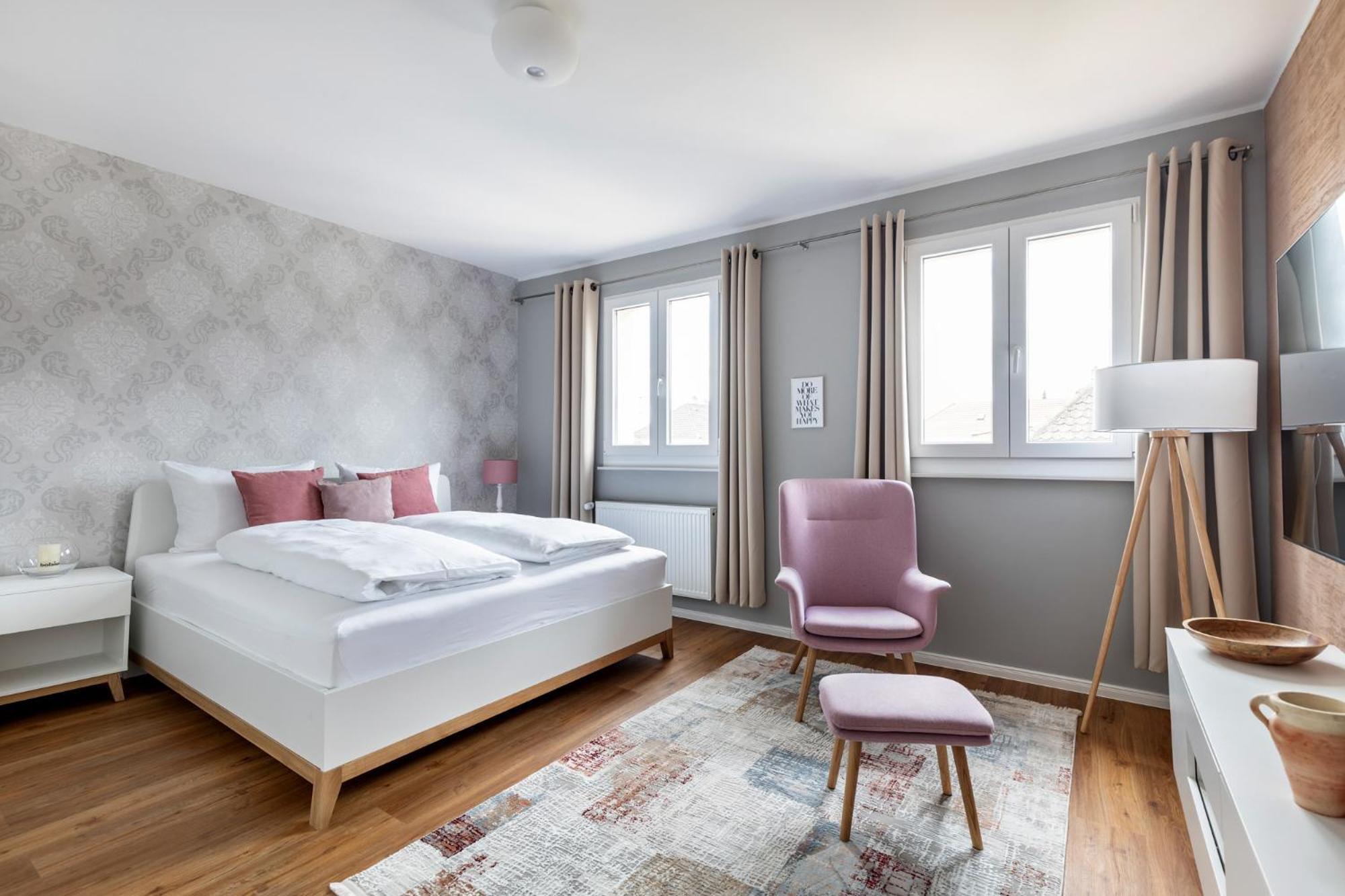 Primera Zimmer Mit Gemeinschaftsbad Singen Exterior photo
